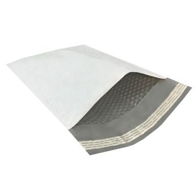 UOFFICE Poly shipping mailers that are designed with an interior bubble cushioning